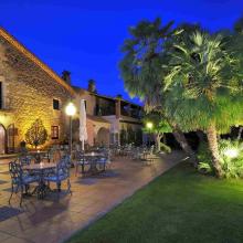 Las mejores habitaciones en Hotel & Spa Mas Tapiolas. Disfruta  nuestra oferta en Girona