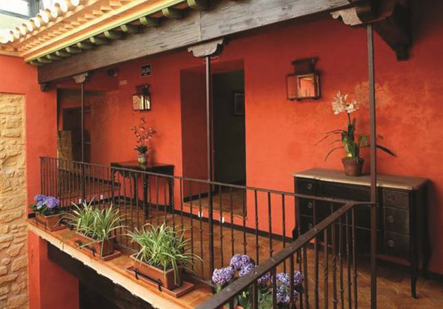 Relax y confort en Hotel Rural La Casona de Calderón. Relájate con nuestro Spa y Masaje en Sevilla