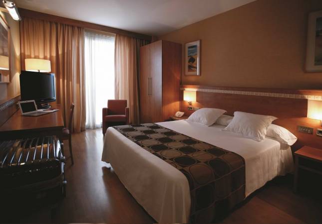 Las mejores habitaciones en Hotel Class Valls. La mayor comodidad con nuestro Spa y Masaje en Tarragona