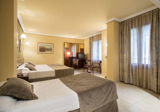 Relax y confort en Imperial Atiram Hotel. Disfrúta con los mejores precios de Sant Julia de L�ria