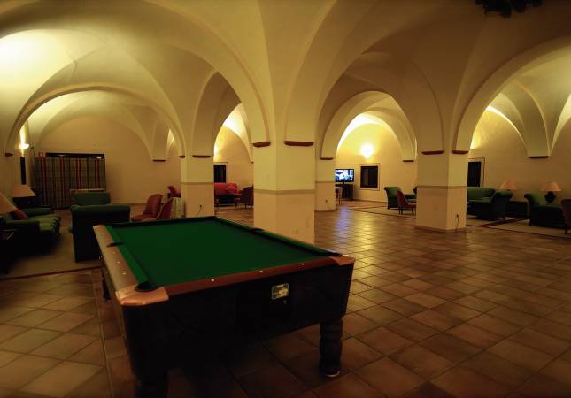Precio mínimo garantizado para Hotel Monasterio de Piedra & Spa. La mayor comodidad con nuestro Spa y Masaje en Zaragoza