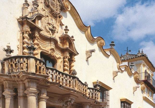 Relax y confort en Hotel Palacio Marqués de la Gomera. Relájate con nuestra oferta en Sevilla