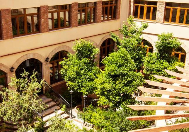 Los mejores precios en Hotel Balneario San Nicolas. El entorno más romántico con los mejores precios de Almeria
