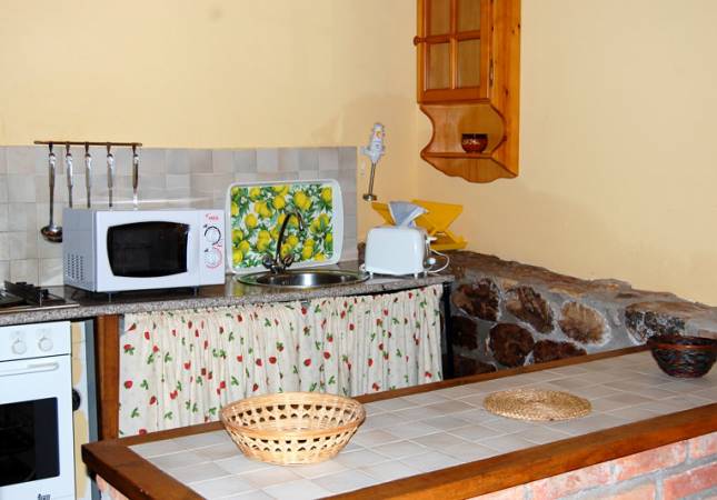 Las mejores habitaciones en Caserio de Sorribas. Disfrúta con nuestro Spa y Masaje en Asturias