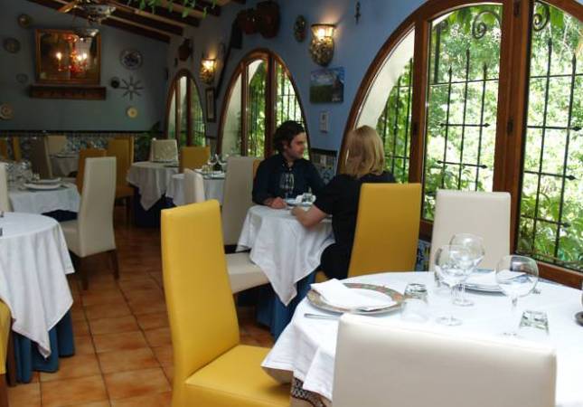 El mejor precio para Hotel Restaurante Albamanjón. Relájate con nuestro Spa y Masaje en Albacete