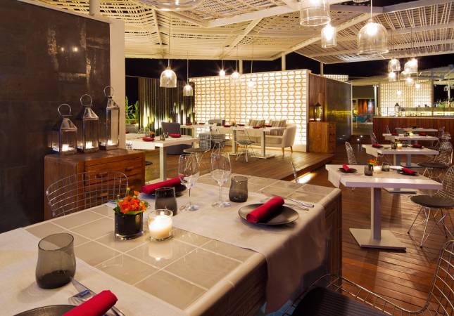 Precio mínimo garantizado para Hotel Aguas De Ibiza Spa & Resort. Disfrúta con nuestra oferta en Illes Balears