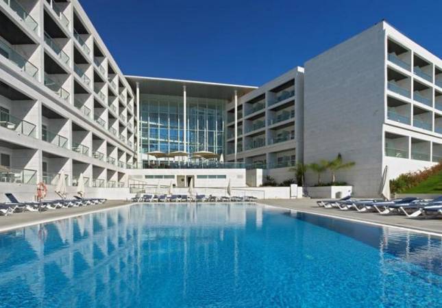 Confortables habitaciones en Hotel Aldeia Dos Capuchos Golf &amp; Spa . Disfruta  nuestra oferta en 