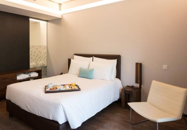 Confortables habitaciones en Hotel Aqua Village Health Resort & Spa. Disfruta  los mejores precios de 
