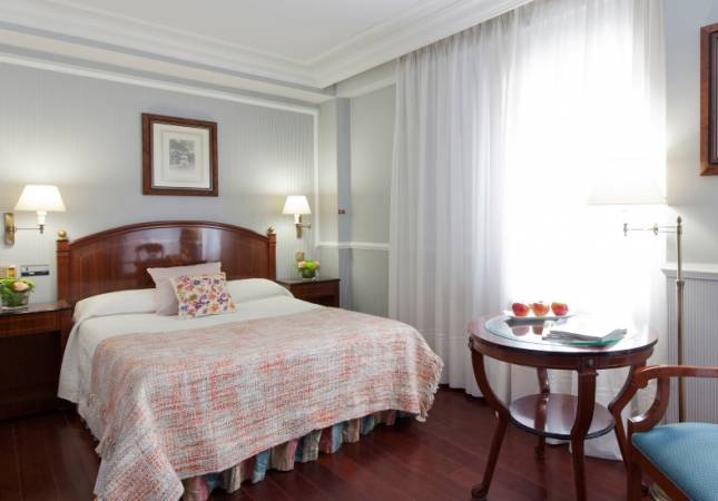 El mejor precio para Hotel Rice Reyes Catolicos. El entorno más romántico con nuestro Spa y Masaje en Burgos