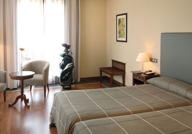 Precio mínimo garantizado para Hotel Golf & Spa Real de Badaguas - Jaca . La mayor comodidad con nuestro Spa y Masaje en Huesca