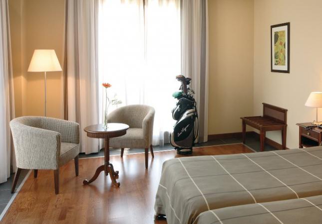 Inolvidables ocasiones en Hotel Golf & Spa Real de Badaguas - Jaca . Disfruta  nuestra oferta en Huesca
