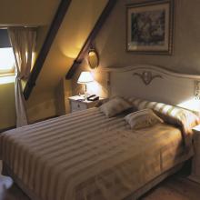 Románticas habitaciones en Hotel Santiago. Disfruta  los mejores precios de Zamora