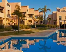 Las mejores habitaciones en Roda Golf & Beach Resort Apartamentos. La mayor comodidad con nuestra oferta en Murcia