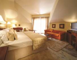 Precio mínimo garantizado para Hotel Carlos I Silgar. El entorno más romántico con nuestro Spa y Masaje en Pontevedra