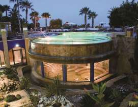 Las mejores habitaciones en Hotel La Laguna. Disfrúta con los mejores precios de Alicante