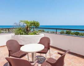 Espaciosas habitaciones en Hotel Marina D´Or 4* Playa. Disfruta  los mejores precios de Castellon