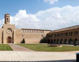 Las mejores habitaciones en Hospedería Monasterio de Ntra Sra de Rueda. La mayor comodidad con nuestra oferta en Zaragoza