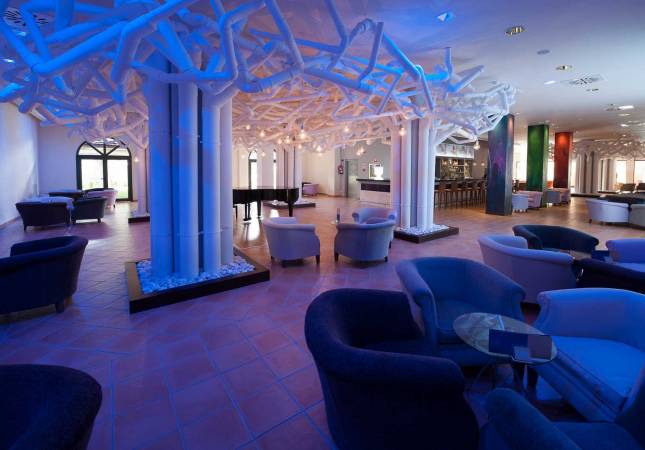 Espaciosas habitaciones en Sensimar Isla Cristina Palace Hotel & Spa. Disfrúta con nuestro Spa y Masaje en Huelva