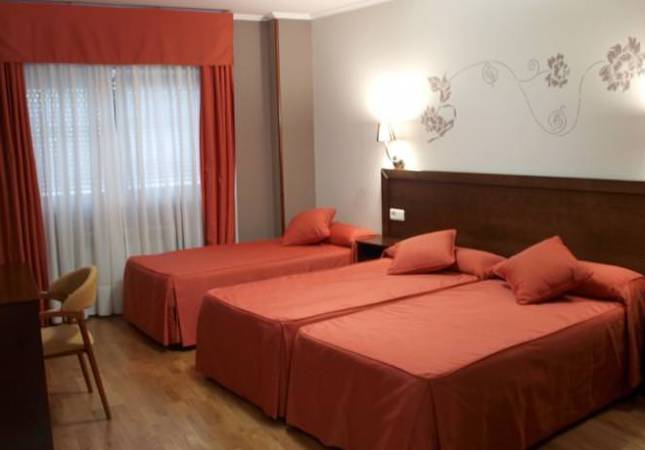 Espaciosas habitaciones en Hotel Insua. Disfrúta con nuestra oferta en A Coruna