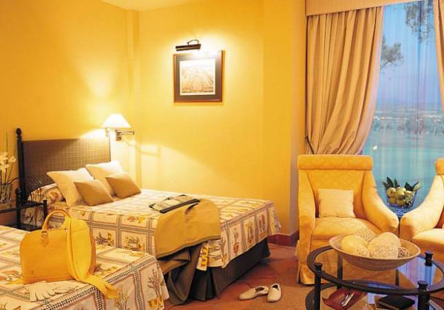Relax y confort en Torremirona Golf & Spa Resort Hotel Relais. Disfruta  los mejores precios de Girona