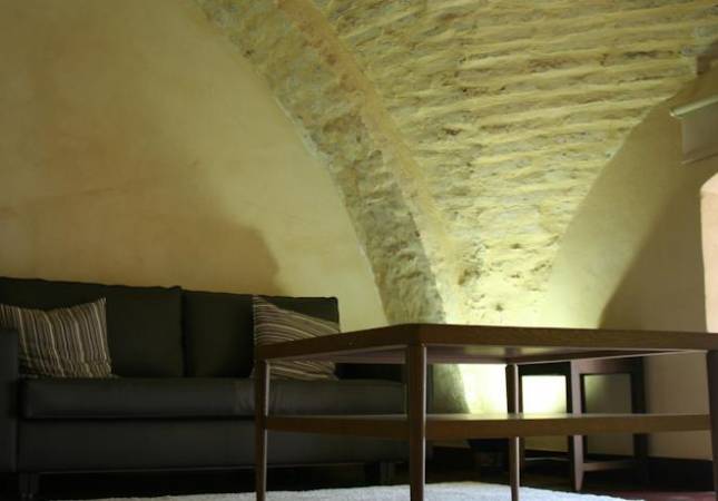 Las mejores habitaciones en Hotel Convento Aracena & Spa. Disfrúta con nuestra oferta en Huelva