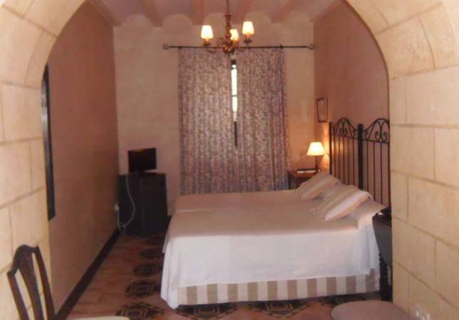 Espaciosas habitaciones en Hotel Palacio Marqués de la Gomera. La mayor comodidad con nuestro Spa y Masaje en Sevilla