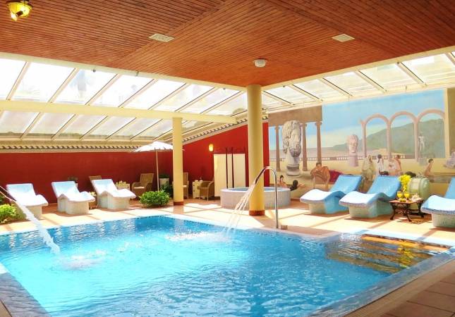 Confortables habitaciones en Augusta Spa Resort. Disfrúta con los mejores precios de Pontevedra