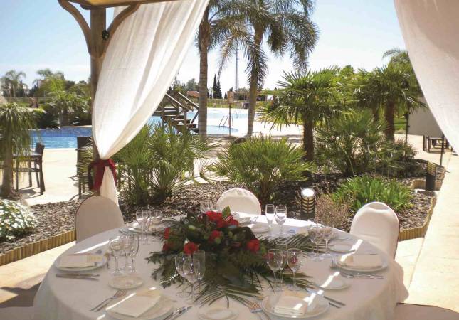 Las mejores habitaciones en Hotel Bonalba. El entorno más romántico con los mejores precios de Alicante