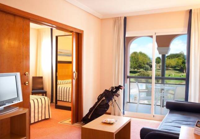Precio mínimo garantizado para Hotel Bonalba. El entorno más romántico con nuestro Spa y Masaje en Alicante