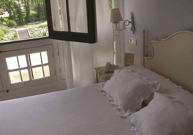 Las mejores habitaciones en Hotel La Casona del Sella. La mayor comodidad con los mejores precios de Asturias