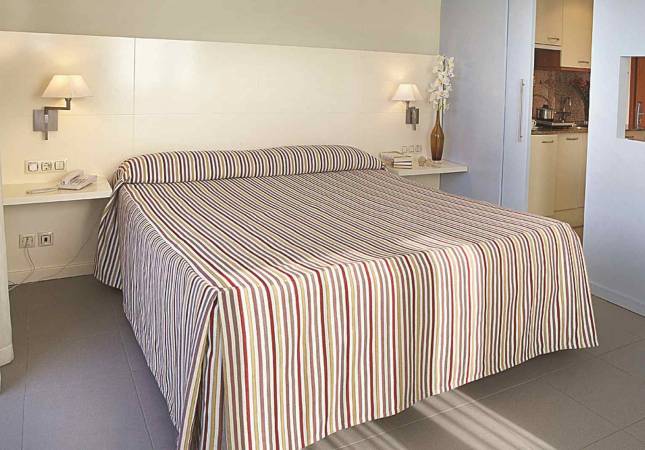 Relax y confort en Hotel Spa Cap de Creus. Disfruta  los mejores precios de Girona