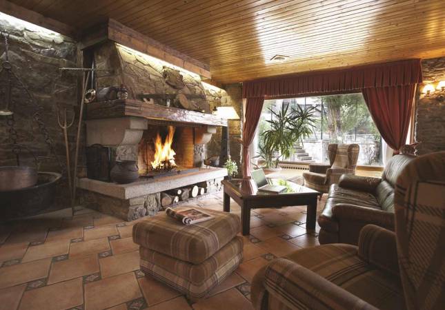 El mejor precio para Hotel Coma. El entorno más romántico con nuestro Spa y Masaje en Ordino