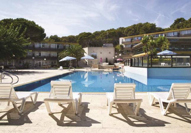 Los mejores precios en Aparthotel Comtat Sant Jordi. Disfruta  nuestro Spa y Masaje en Girona