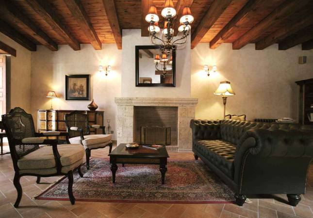 Espaciosas habitaciones en Posada & spa Los Condestables. El entorno más romántico con nuestra oferta en Zamora