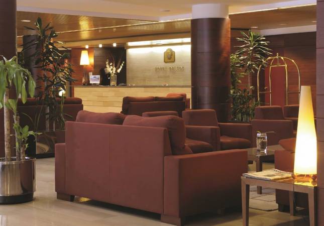 El mejor precio para Tulip inn Andorra Delfos Hotel. El entorno más romántico con los mejores precios de Escaldes-Engordany