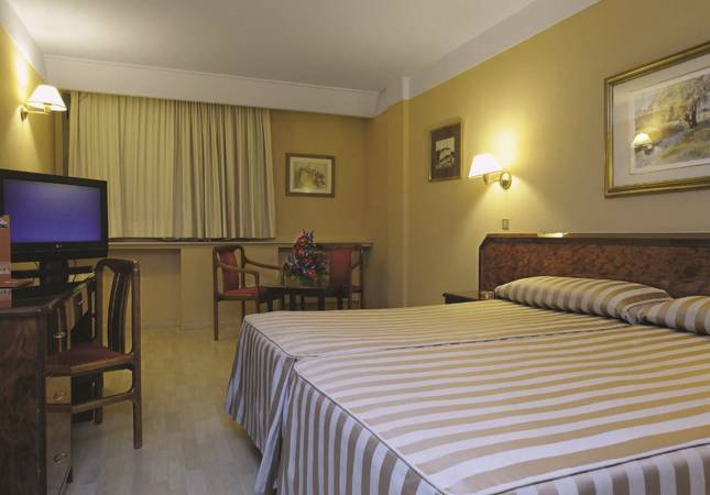 Inolvidables ocasiones en Tulip inn Andorra Delfos Hotel. El entorno más romántico con los mejores precios de Escaldes-Engordany