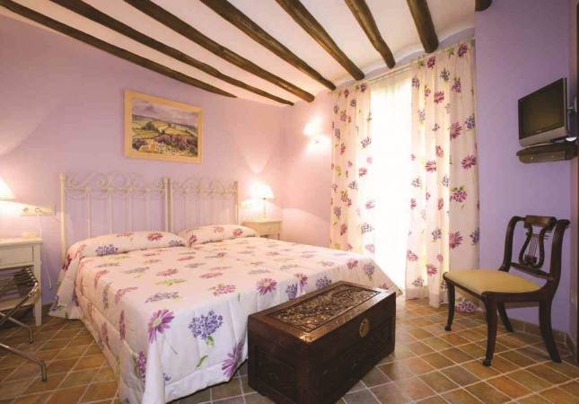 Los mejores precios en Hotel Rural El Pilaret. Relájate con nuestro Spa y Masaje en Huesca