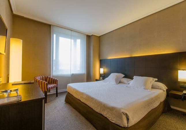Espaciosas habitaciones en Gran Hotel Durango. Disfrúta con nuestro Spa y Masaje en Vizcaya