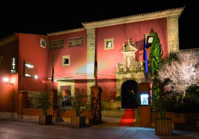 Las mejores habitaciones en Hotel Izan Trujillo. Relájate con nuestro Spa y Masaje en Caceres