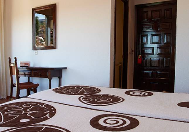 Románticas habitaciones en Hotel Juan II. El entorno más romántico con nuestra oferta en Zamora