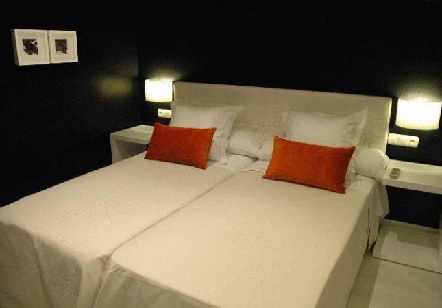 Las mejores habitaciones en Hotel Tobazo. El entorno más romántico con nuestro Spa y Masaje en Huesca