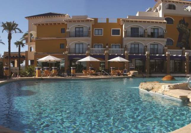 Románticas habitaciones en Hotel La Laguna. La mayor comodidad con nuestro Spa y Masaje en Alicante