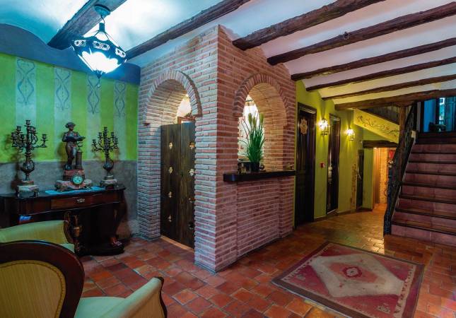 El mejor precio para Hotel La Realda. Disfruta  nuestro Spa y Masaje en Teruel