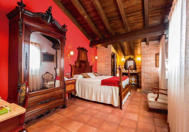 Los mejores precios en Hotel La Realda. Relájate con los mejores precios de Teruel