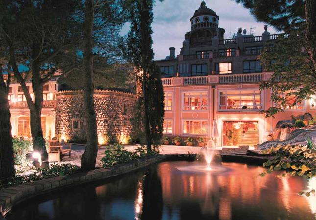 El mejor precio para Hotel Termes Montbrió. El entorno más romántico con nuestro Spa y Masaje en Tarragona