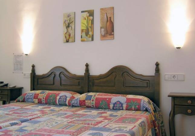 Los mejores precios en Balneario Baños De Montemayor - Hotel Glorieta **. Disfruta  nuestro Spa y Masaje en Caceres