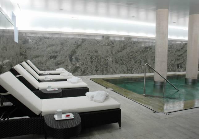 Espaciosas habitaciones en Panticosa Resort - Hotel Continental. El entorno más romántico con los mejores precios de Huesca