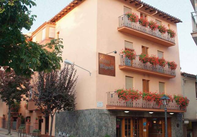 El mejor precio para Hotel Ripoll. La mayor comodidad con nuestro Spa y Masaje en Girona