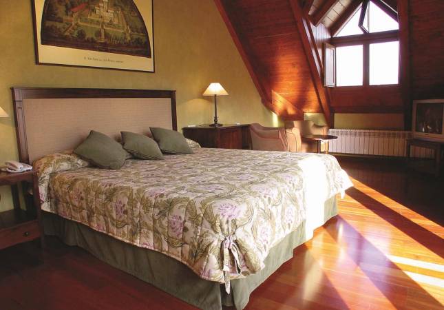 Espaciosas habitaciones en Hotel Saliecho. Disfruta  nuestro Spa y Masaje en Huesca