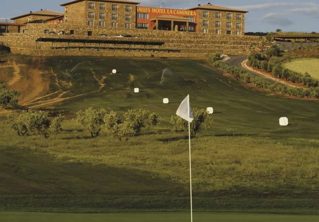 Precio mínimo garantizado para Salles Hotel La Caminera Golf & Spa Resort . Relájate con los mejores precios de Ciudad Real